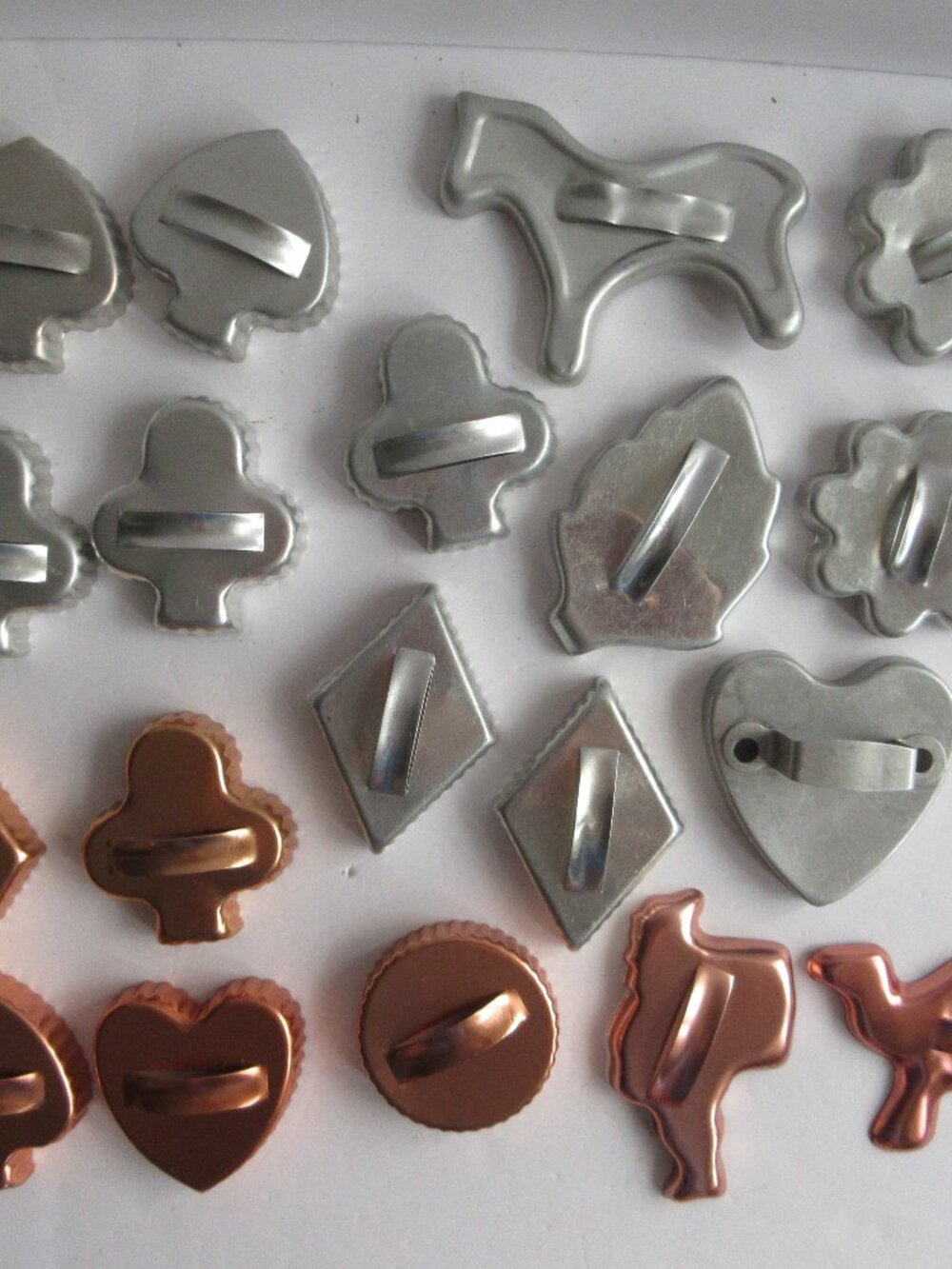 Tin and Copper Aluminum Cookie Cutters w/ top Handles Vintage Lot of 19 Assorted